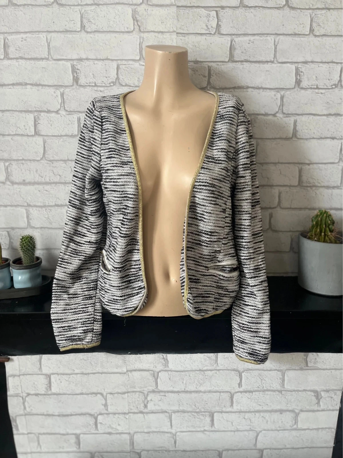 Gilet / Veste courte maille fantaisie femme – Taille 36